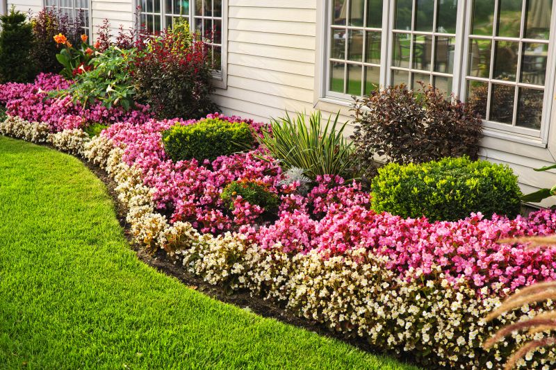 Flower Bed Cleaning Cost — Cost of Flower Bed Cleaning